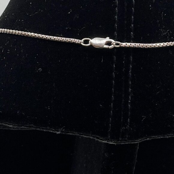 Gorham Sterling Silver .925 Footprints Two-Tone Reversible Pendant Necklace - Picture 5 of 6